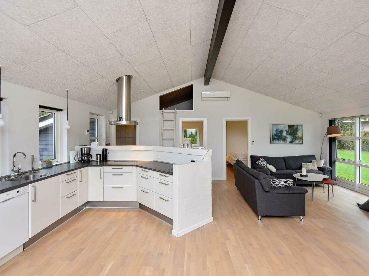 Luxurious Holiday Home In Hovborg With A Scenic View Luaran gambar